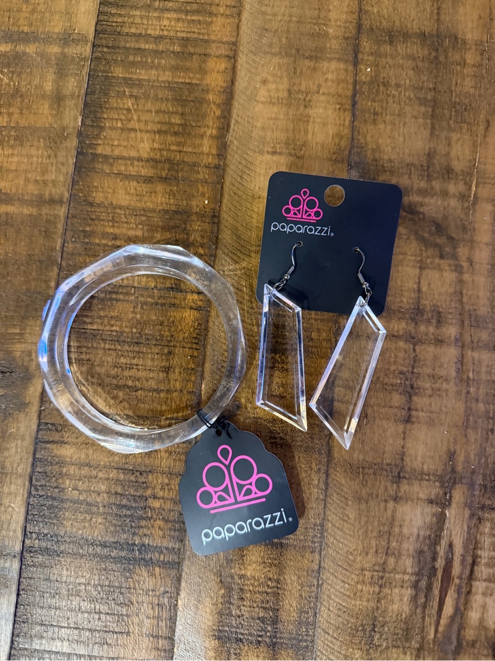 paparazzi Clear Acrylic Faceted Bangle & Geometric Drop Earring Set
